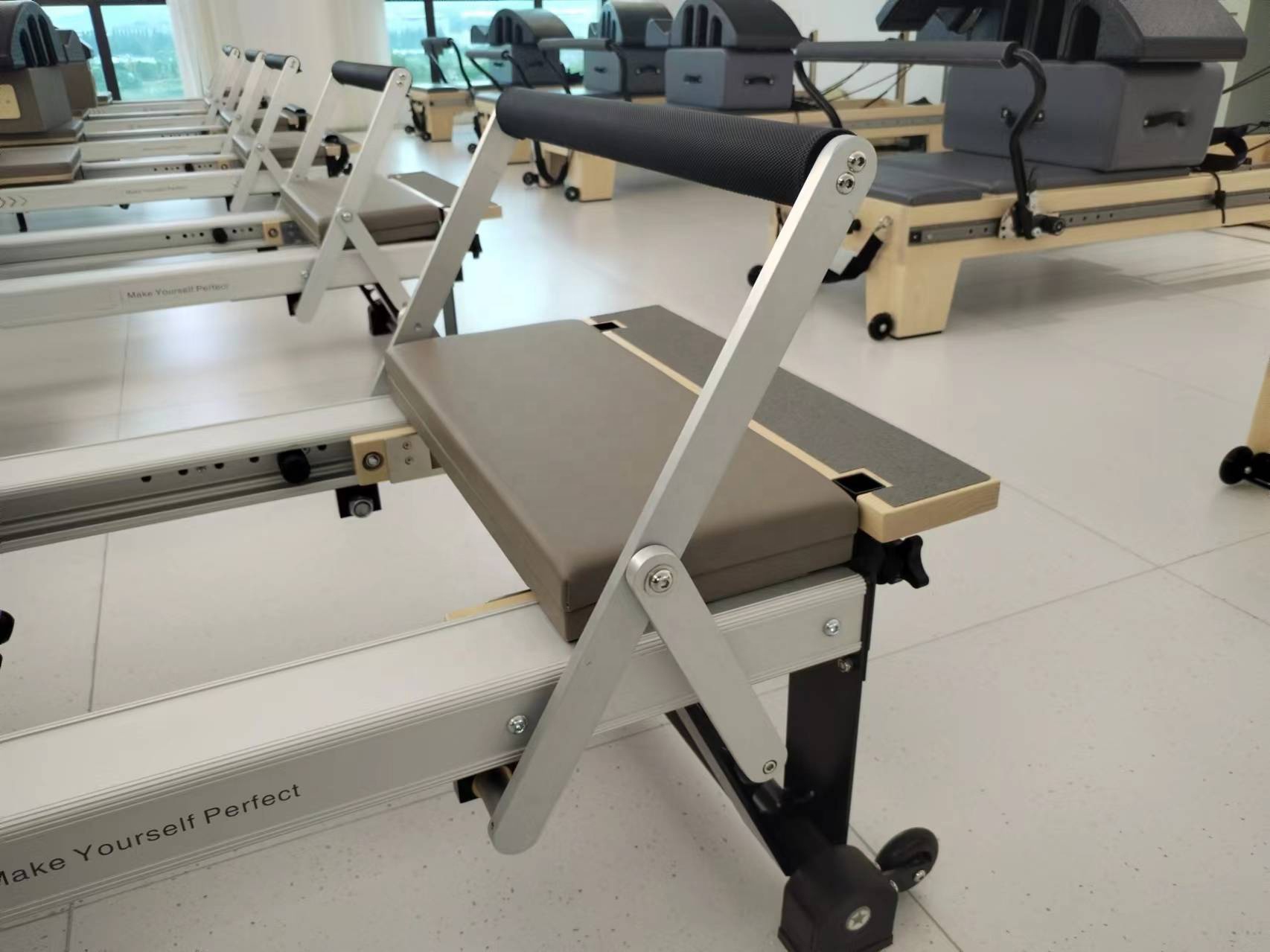 Commerciële Elina Pilates Refo - Yoga Fitness Machine recensie en prijs